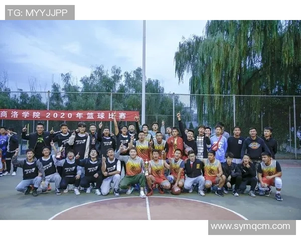 广州篮球队荣登篮球团队协作排行榜第二名展现出色团队精神与默契配合